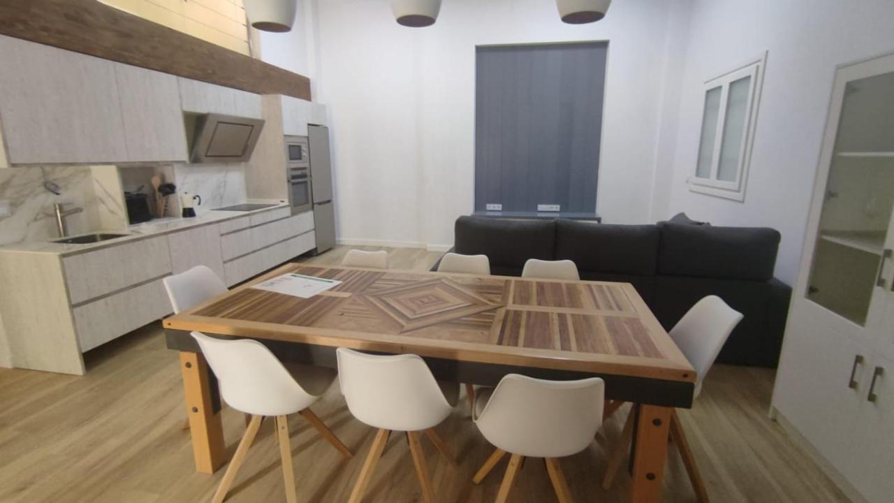Vivienda Turistica Los Robles Tudela Extérieur photo